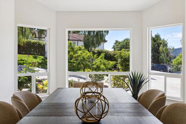 10 Salmark Court, Hillsborough, CA 94010