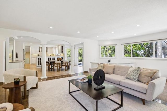 10 Salmark Court, Hillsborough, CA 94010