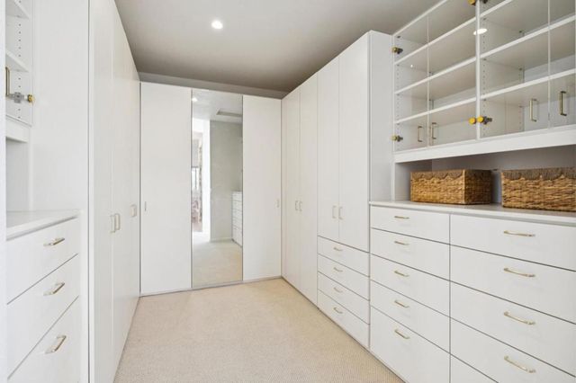 10 Salmark Court, Hillsborough, CA 94010