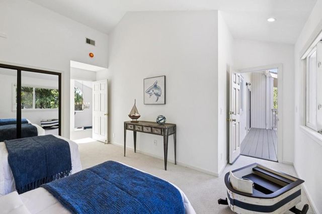 10 Salmark Court, Hillsborough, CA 94010