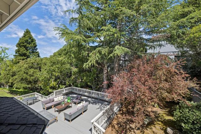 10 Salmark Court, Hillsborough, CA 94010