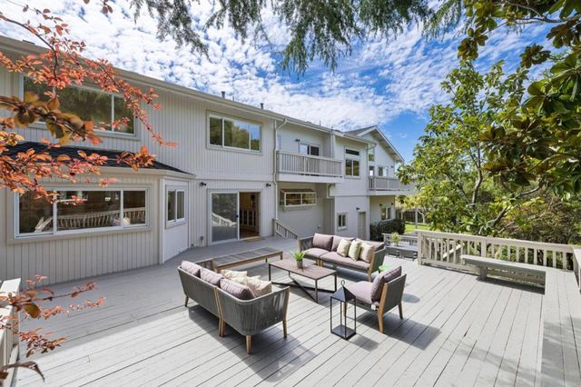 10 Salmark Court, Hillsborough, CA 94010