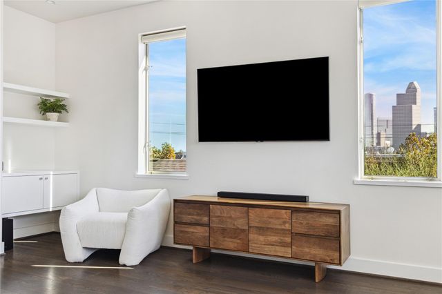 306 W Pierce Street, Houston, TX 77019