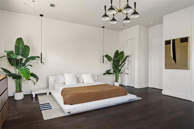 306 W Pierce Street, Houston, TX 77019