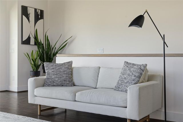 306 W Pierce Street, Houston, TX 77019