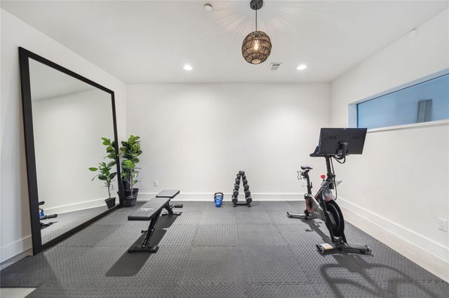 306 W Pierce Street, Houston, TX 77019