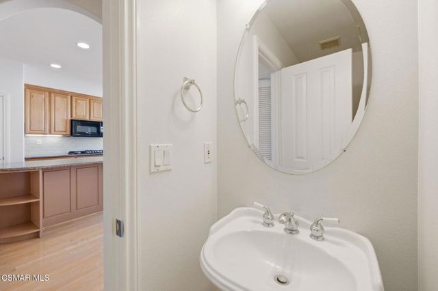 4118 W Kling Street, Burbank, CA 91505