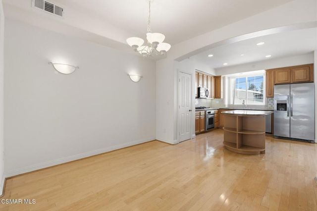 4118 W Kling Street, Burbank, CA 91505
