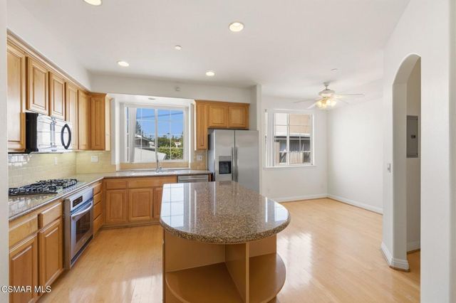 4118 W Kling Street, Burbank, CA 91505
