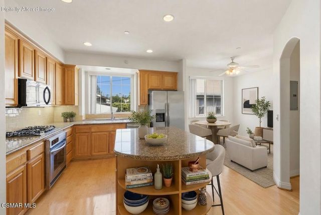 4118 W Kling Street, Burbank, CA 91505