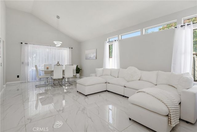 29253 Greenbrier Place, Highland, CA 92346