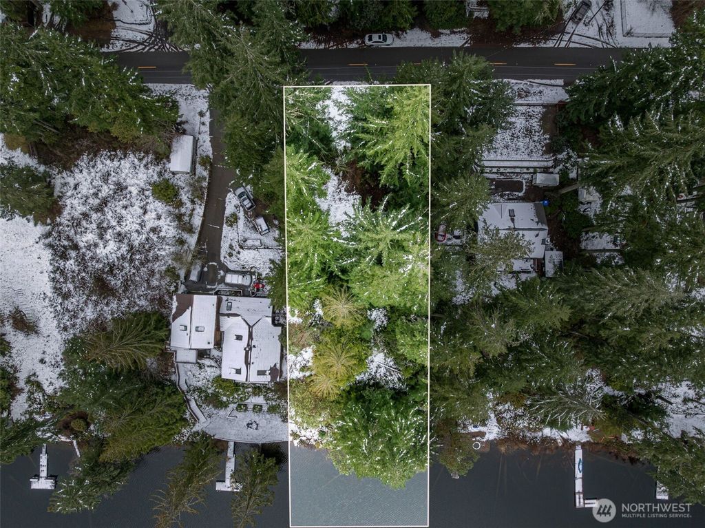 1961 E Trails End Drive, Belfair, WA 98528