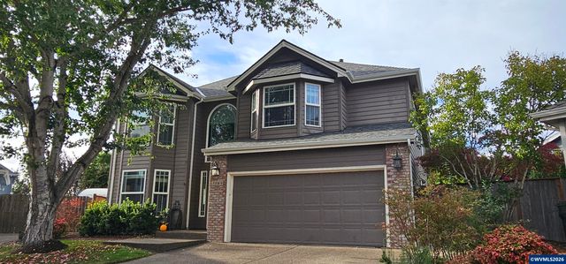 1069 Chardonnay Lp NE, Keizer, OR 97303