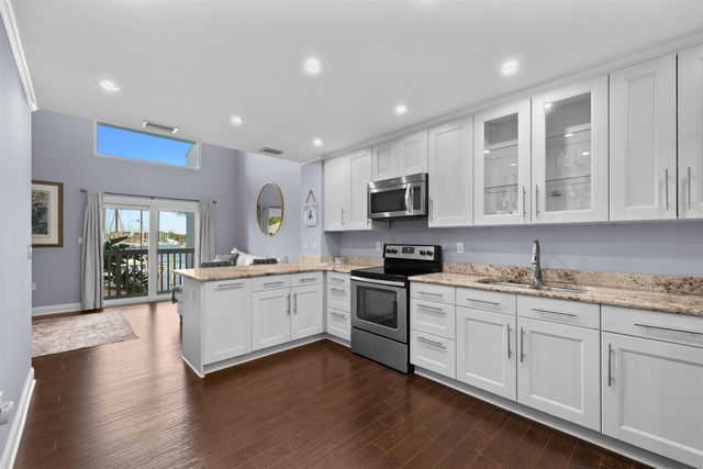 909 S Ponce De Leon Blvd, St Augustine, FL 32084