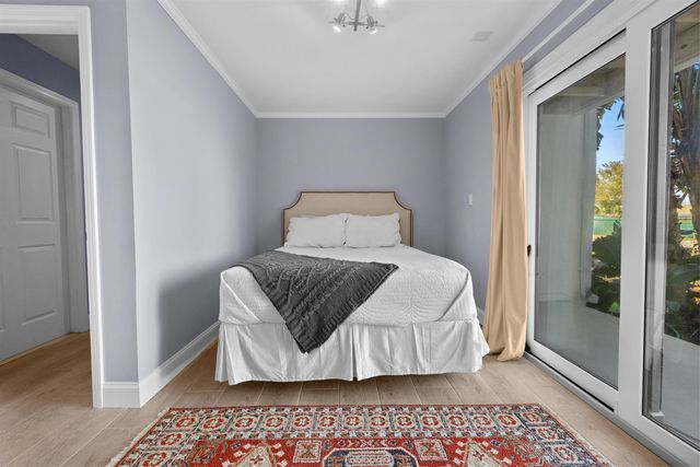 909 S Ponce De Leon Blvd, St Augustine, FL 32084