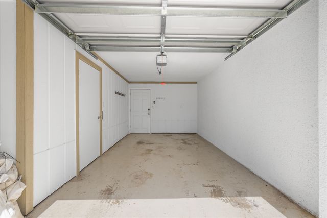 909 S Ponce De Leon Blvd, St Augustine, FL 32084