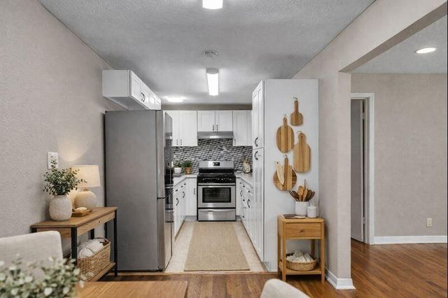 219 E Janisch Road, Houston, TX 77022