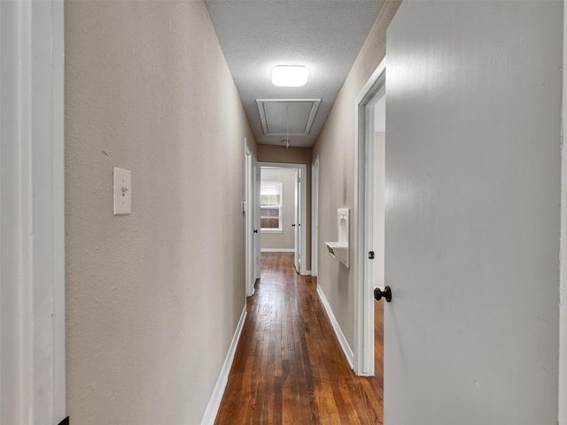 219 E Janisch Road, Houston, TX 77022