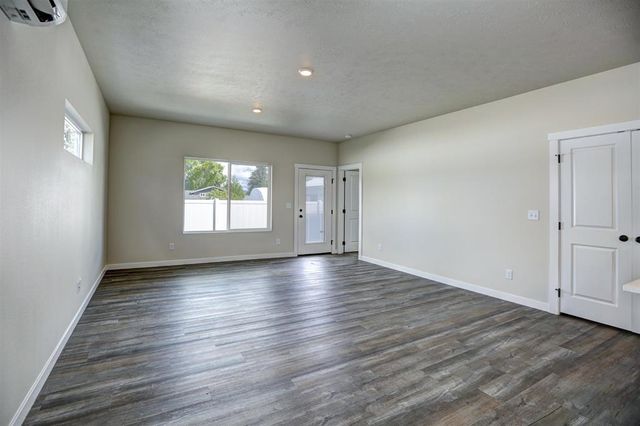 228 N Vercler Ln, Spokane Valley, WA 99216