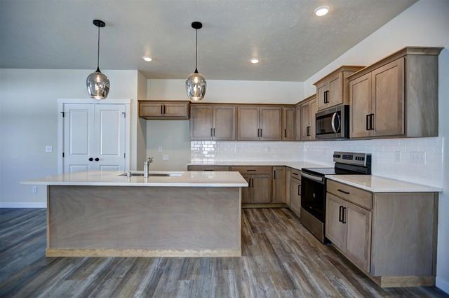 228 N Vercler Ln, Spokane Valley, WA 99216