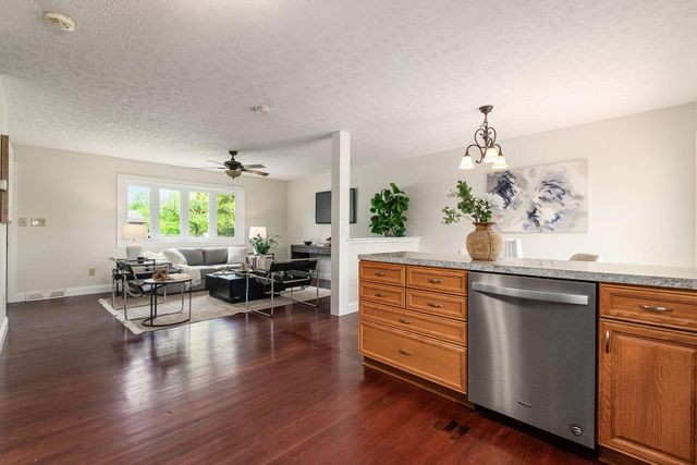 315 Denison Avenue, Columbus, OH 43230