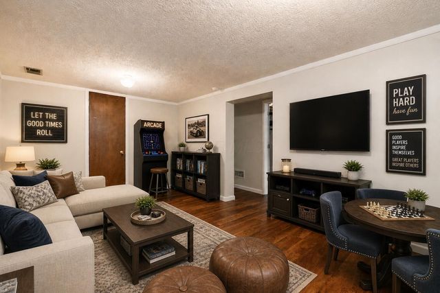315 Denison Avenue, Columbus, OH 43230