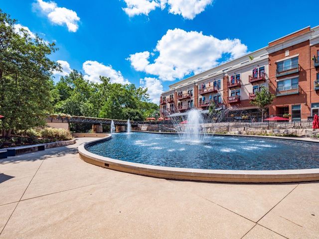 315 Denison Avenue, Columbus, OH 43230