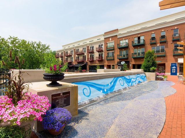 315 Denison Avenue, Columbus, OH 43230