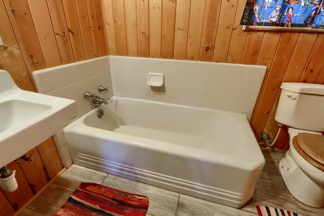 2099 Old Highway, Catheys Valley, CA 95306