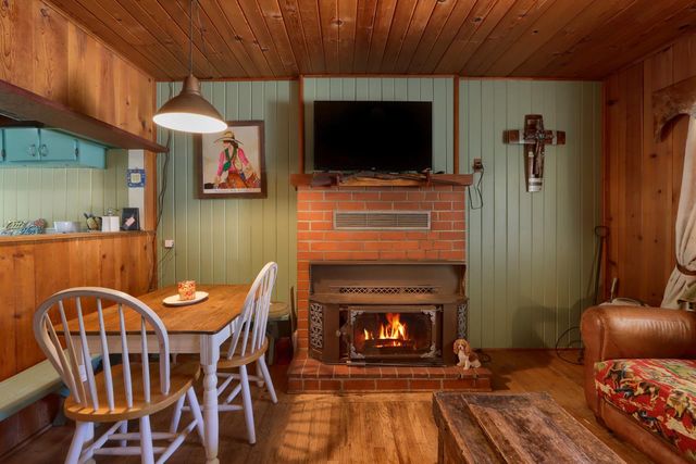 2099 Old Highway, Catheys Valley, CA 95306