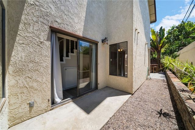 543 W Wilson 7, Costa Mesa, CA 92627