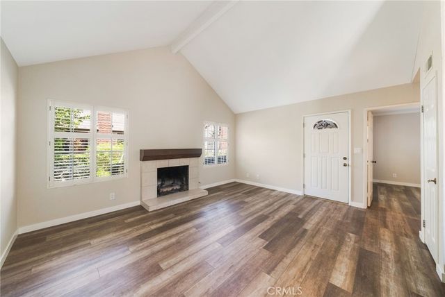 543 W Wilson 7, Costa Mesa, CA 92627
