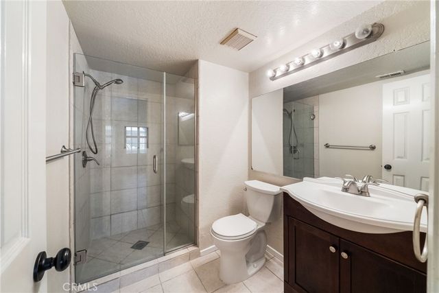 543 W Wilson 7, Costa Mesa, CA 92627