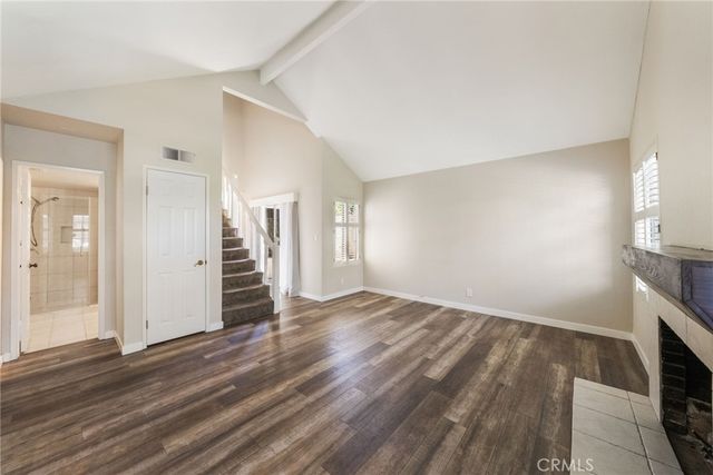 543 W Wilson 7, Costa Mesa, CA 92627
