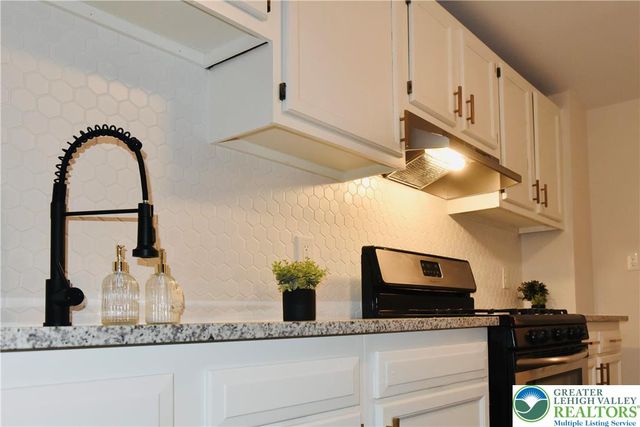 165 West Pine Street, Allentown City, PA 18102