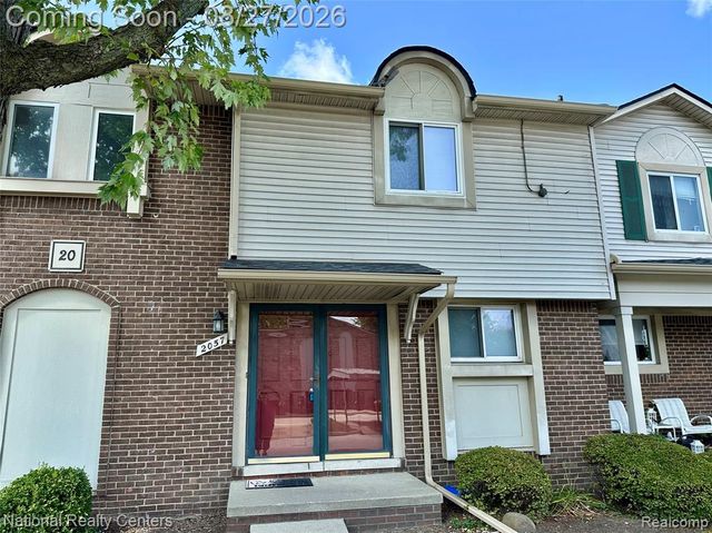 2057 W Franklin Drive 41, Canton, MI 48187