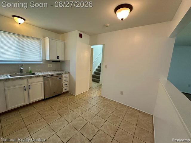 2057 W Franklin Drive 41, Canton, MI 48187