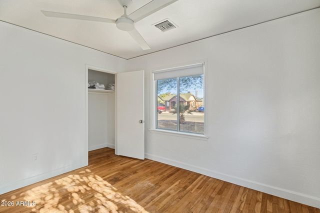 1950 W PALM Lane, Phoenix, AZ 85009