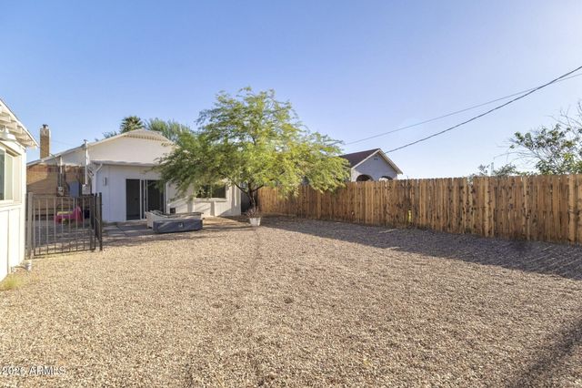 1950 W PALM Lane, Phoenix, AZ 85009