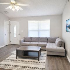 10348 Commons Crossing, Jonesboro, GA 30238