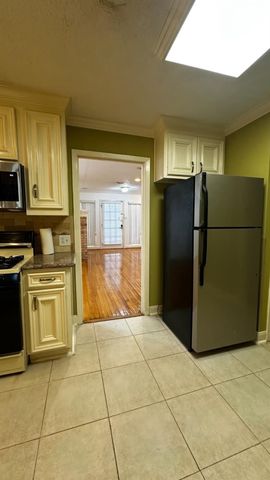 3323 Cloverdale Street, Houston, TX 77025