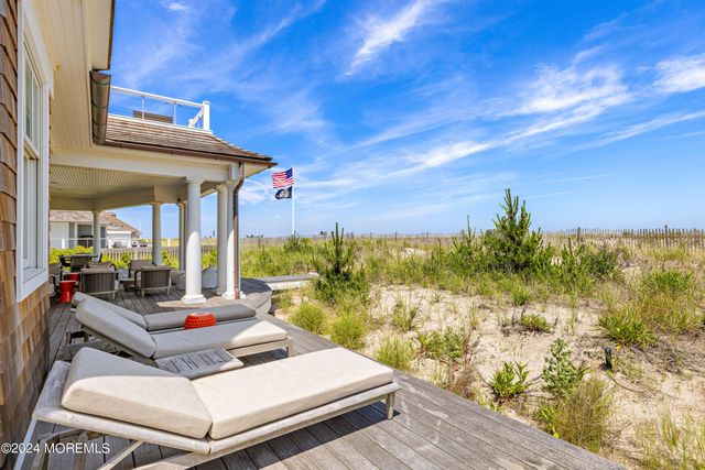 1437 Ocean Avenue, Mantoloking, NJ 08738