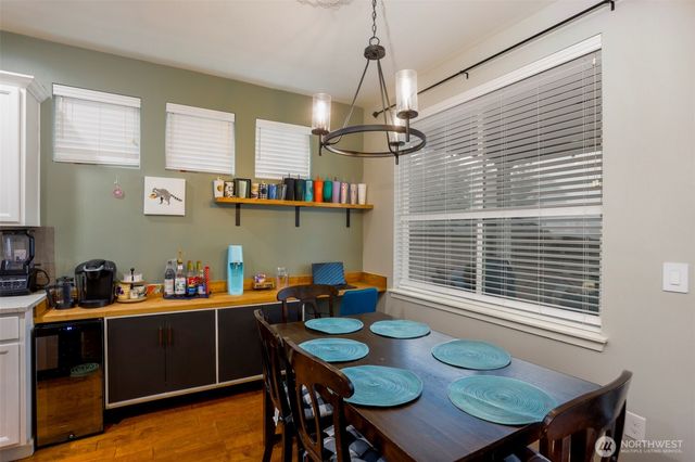 3823 Westar Avenue SW, Bremerton, WA 98312