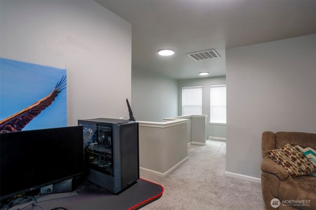 3823 Westar Avenue SW, Bremerton, WA 98312