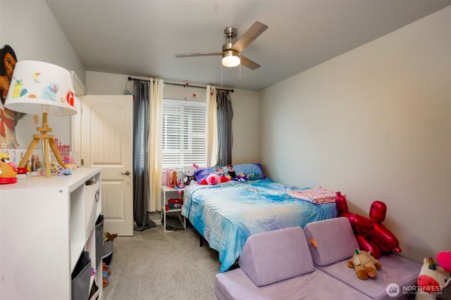 3823 Westar Avenue SW, Bremerton, WA 98312