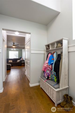 3823 Westar Avenue SW, Bremerton, WA 98312