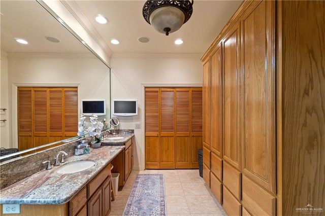16096 Weston Way Drive, Harlingen, TX 78550