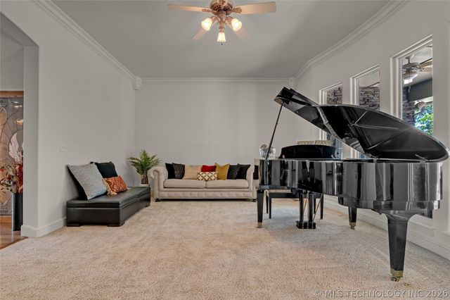 412 W Sunset Court, Catoosa, OK 74015