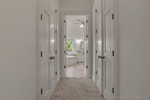 412 W Sunset Court, Catoosa, OK 74015