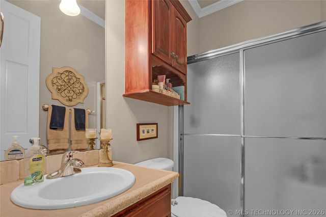 412 W Sunset Court, Catoosa, OK 74015